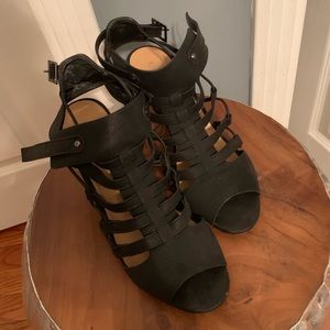 Open toe block heels